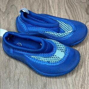 Kids Blue Water Shoes